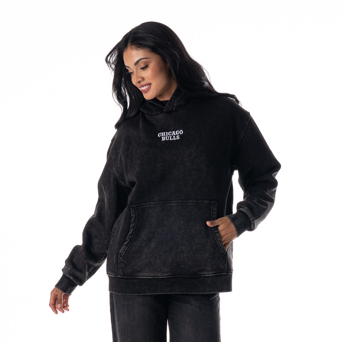 Chicago Bulls Unisex Evergreen Hoodie - Black