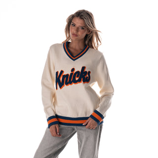 NY Knicks Women's Jacquard V-Neck Sweater - Cream
