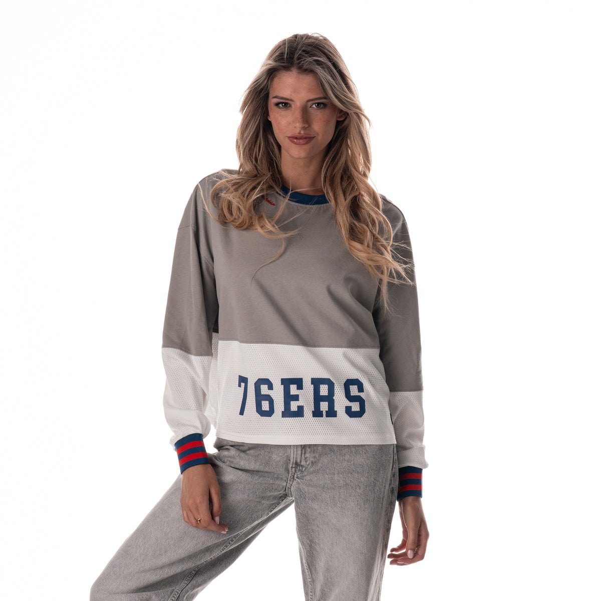 Philadelphia 76ers Women's Crop Long Sleeve Crew Fleece - Grey