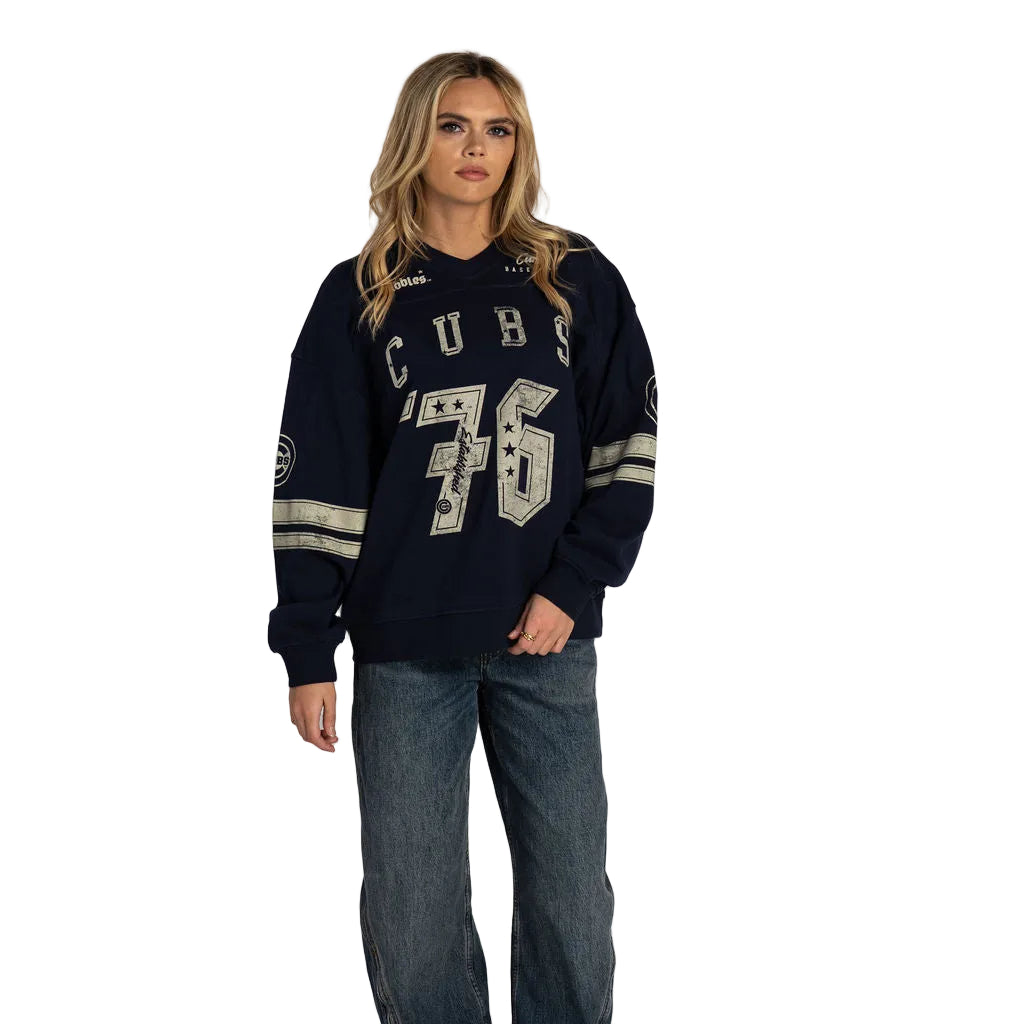 Chicago Cubs Women’s Oversized V-Neck Pullover - Navy