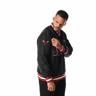 Chicago Bulls Windbreaker Pull Over - Black