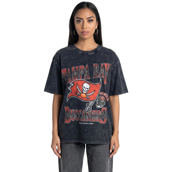 Tampa Bay Buccaneers Unisex Streetwear Graphic Tee - Black